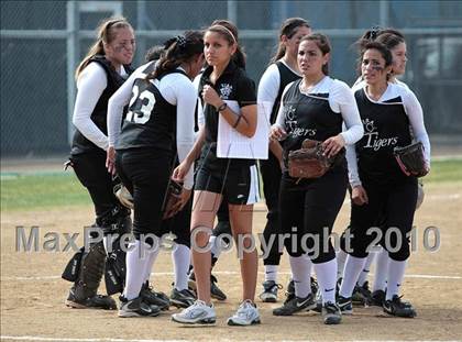 Thumbnail 2 in LACES vs. Vaughn (CIF LACS Small Schools Final) photogallery.