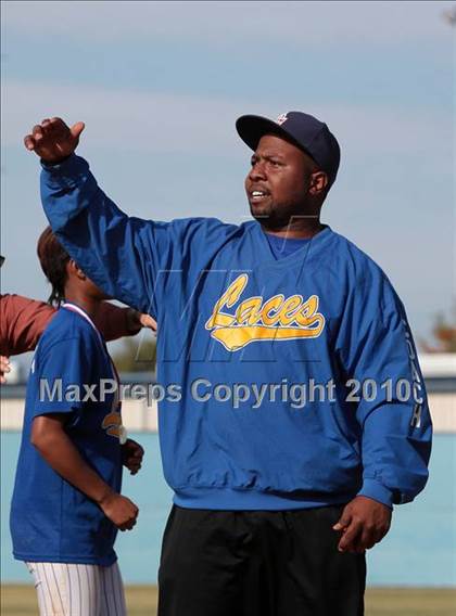 Thumbnail 2 in LACES vs. Vaughn (CIF LACS Small Schools Final) photogallery.