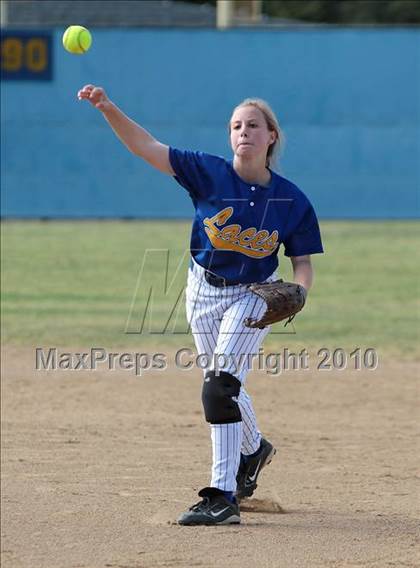 Thumbnail 1 in LACES vs. Vaughn (CIF LACS Small Schools Final) photogallery.