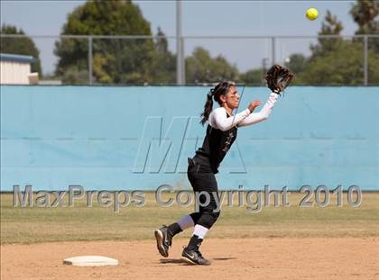 Thumbnail 2 in LACES vs. Vaughn (CIF LACS Small Schools Final) photogallery.