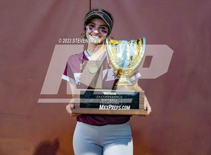 Thumbnail 3 in Desert Mountain @ Willow Canyon (AIA 5A Final Awards) photogallery.