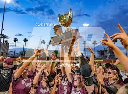 Thumbnail 2 in Desert Mountain @ Willow Canyon (AIA 5A Final Awards) photogallery.