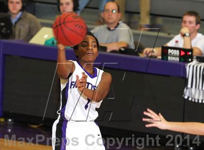 Thumbnail 3 in Van Buren @ Fayetteville photogallery.