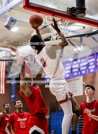 Thumbnail 3 in San Joaquin Memorial @ Sanger photogallery.