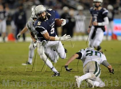 Thumbnail 2 in De La Salle vs. St. John Bosco (CIF State Open Division Final) photogallery.