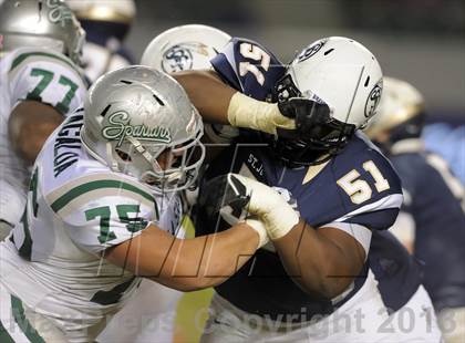 Thumbnail 3 in De La Salle vs. St. John Bosco (CIF State Open Division Final) photogallery.