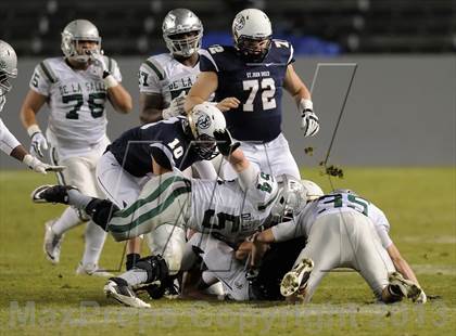 Thumbnail 1 in De La Salle vs. St. John Bosco (CIF State Open Division Final) photogallery.