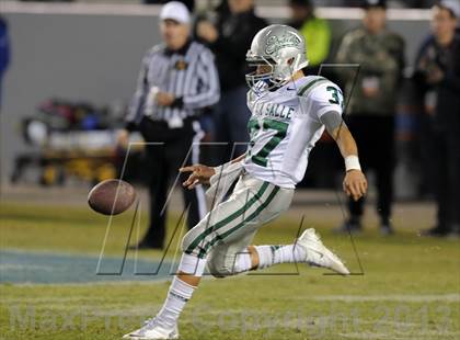 Thumbnail 3 in De La Salle vs. St. John Bosco (CIF State Open Division Final) photogallery.