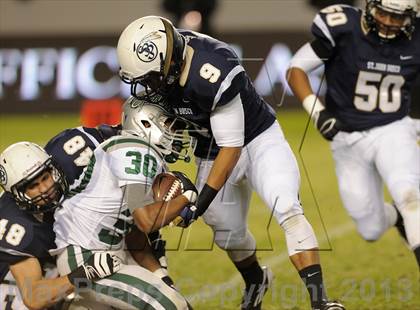 Thumbnail 3 in De La Salle vs. St. John Bosco (CIF State Open Division Final) photogallery.