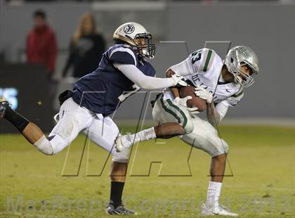 Thumbnail 1 in De La Salle vs. St. John Bosco (CIF State Open Division Final) photogallery.