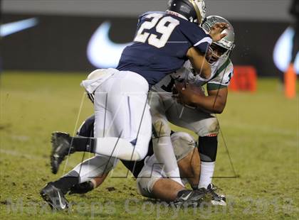 Thumbnail 3 in De La Salle vs. St. John Bosco (CIF State Open Division Final) photogallery.