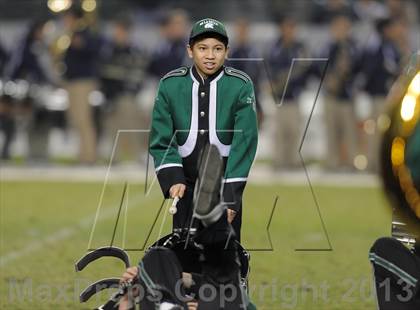 Thumbnail 3 in De La Salle vs. St. John Bosco (CIF State Open Division Final) photogallery.