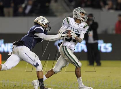 Thumbnail 1 in De La Salle vs. St. John Bosco (CIF State Open Division Final) photogallery.