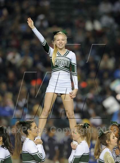 Thumbnail 1 in De La Salle vs. St. John Bosco (CIF State Open Division Final) photogallery.