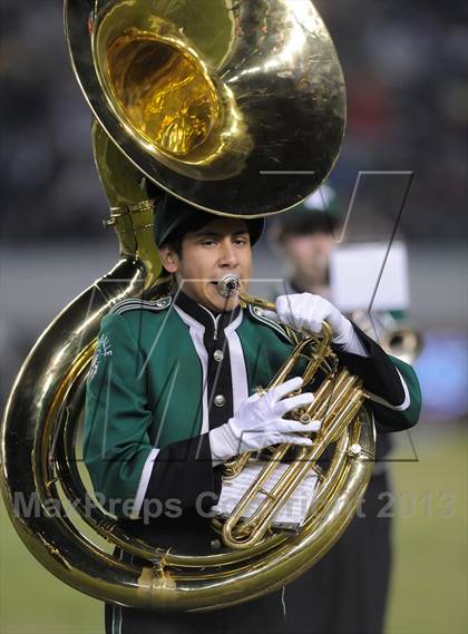 Thumbnail 1 in De La Salle vs. St. John Bosco (CIF State Open Division Final) photogallery.