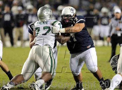 Thumbnail 3 in De La Salle vs. St. John Bosco (CIF State Open Division Final) photogallery.