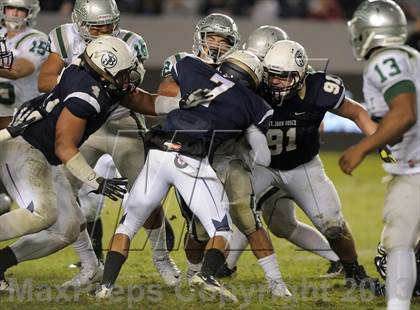 Thumbnail 3 in De La Salle vs. St. John Bosco (CIF State Open Division Final) photogallery.