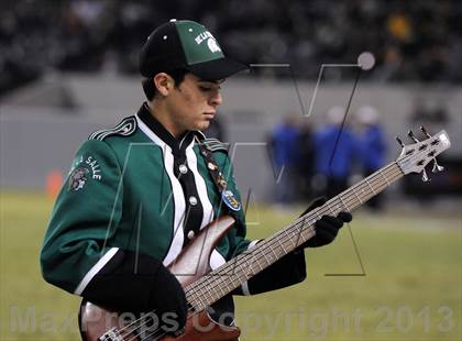Thumbnail 3 in De La Salle vs. St. John Bosco (CIF State Open Division Final) photogallery.