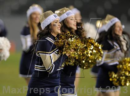 Thumbnail 3 in De La Salle vs. St. John Bosco (CIF State Open Division Final) photogallery.