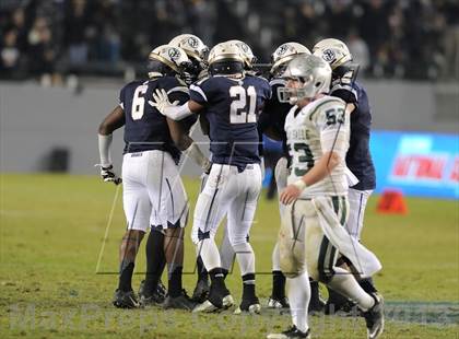 Thumbnail 2 in De La Salle vs. St. John Bosco (CIF State Open Division Final) photogallery.