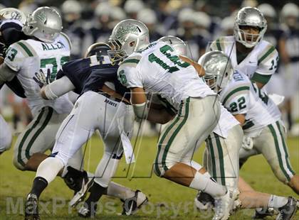 Thumbnail 3 in De La Salle vs. St. John Bosco (CIF State Open Division Final) photogallery.