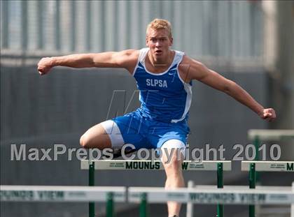 Thumbnail 3 in True Team Section 6AAA (Boys and Girls 100m Hurdles) photogallery.