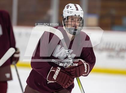 Thumbnail 1 in Westford Academy @ Concord (Scrimmage) photogallery.