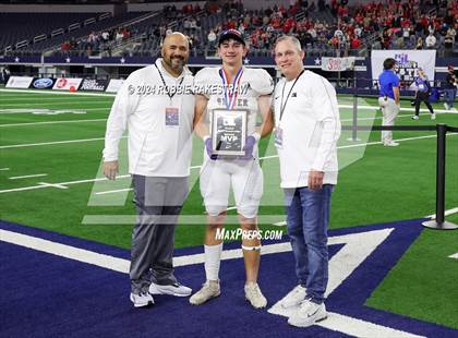Thumbnail 2 in Shiner @ Muenster (UIL 2A Division II Football Final Medal Ceremony) photogallery.