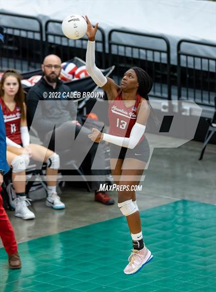 Thumbnail 3 in Mountain View vs. Woods Cross (UHSAA 5A Second Round) photogallery.