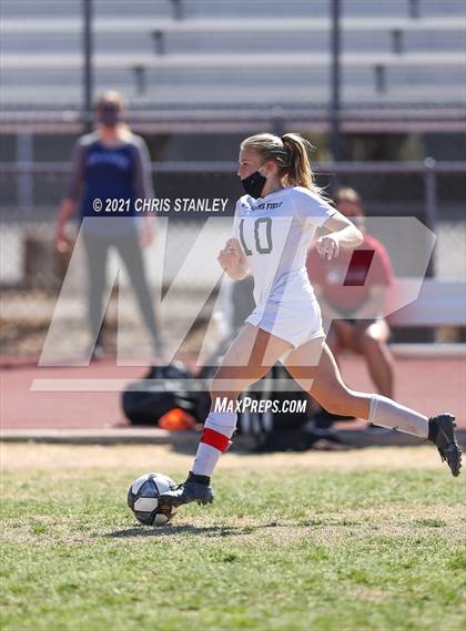 Thumbnail 3 in Williams Field @ Centennial photogallery.