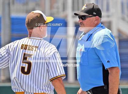 Thumbnail 3 in Bonanza vs Sierra Vista (NIAA 4A State Playoffs) photogallery.