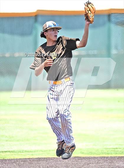 Thumbnail 3 in Bonanza vs Sierra Vista (NIAA 4A State Playoffs) photogallery.