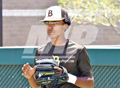 Thumbnail 1 in Bonanza vs Sierra Vista (NIAA 4A State Playoffs) photogallery.