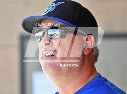 Thumbnail 2 in Bonanza vs Sierra Vista (NIAA 4A State Playoffs) photogallery.