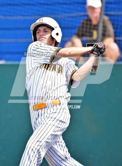 Thumbnail 3 in Bonanza vs Sierra Vista (NIAA 4A State Playoffs) photogallery.