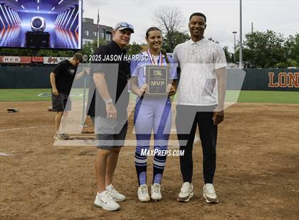 Thumbnail 3 in Hallsville vs. Montgomery Lake Creek (UIL Softball 5A D2 Final) photogallery.