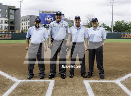 Thumbnail 3 in Hallsville vs. Montgomery Lake Creek (UIL Softball 5A D2 Final) photogallery.