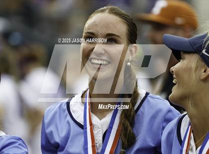Thumbnail 3 in Hallsville vs. Montgomery Lake Creek (UIL Softball 5A D2 Final) photogallery.
