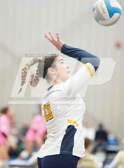 Thumbnail 1 in Clarkston vs. Novi (Beast of the East) photogallery.