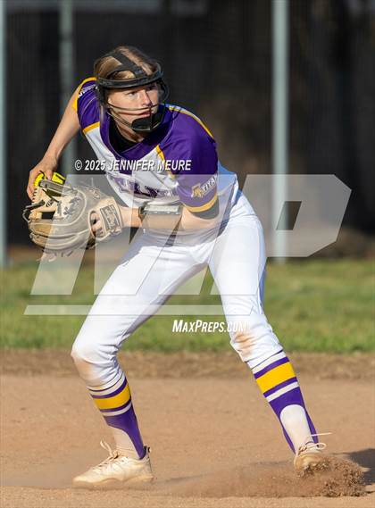 Thumbnail 2 in Healdsburg @ Kennedy (CIF NCS D5 QUARTER FINAL) photogallery.