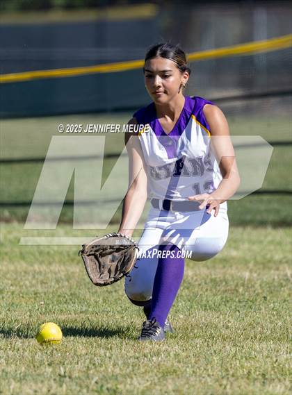 Thumbnail 2 in Healdsburg @ Kennedy (CIF NCS D5 QUARTER FINAL) photogallery.