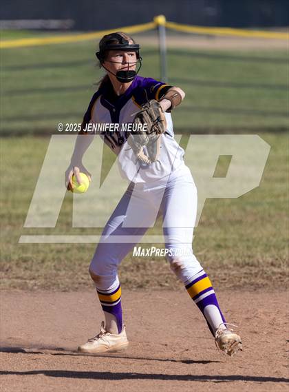 Thumbnail 2 in Healdsburg @ Kennedy (CIF NCS D5 QUARTER FINAL) photogallery.
