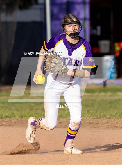 Thumbnail 2 in Healdsburg @ Kennedy (CIF NCS D5 QUARTER FINAL) photogallery.