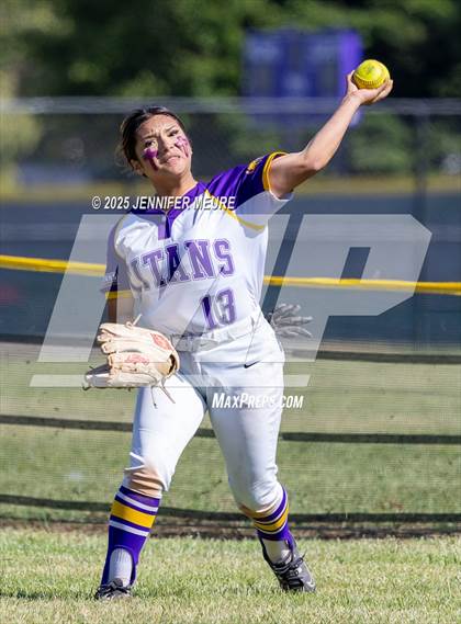 Thumbnail 3 in Healdsburg @ Kennedy (CIF NCS D5 QUARTER FINAL) photogallery.