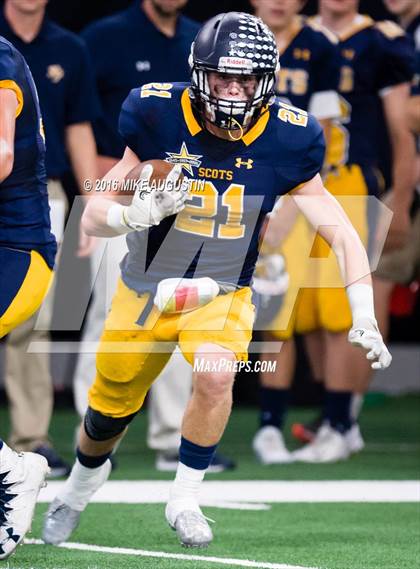 Thumbnail 1 in Highland Park vs. Mt. Pleasant (UIL 5A D1 Playoff at The Star) photogallery.