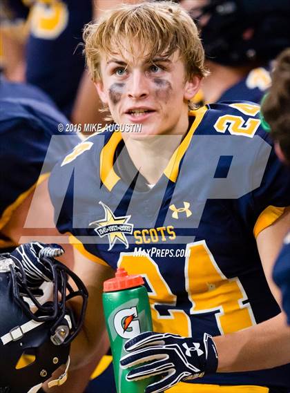 Thumbnail 1 in Highland Park vs. Mt. Pleasant (UIL 5A D1 Playoff at The Star) photogallery.