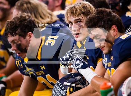 Thumbnail 2 in Highland Park vs. Mt. Pleasant (UIL 5A D1 Playoff at The Star) photogallery.