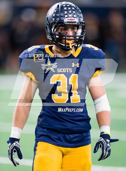 Thumbnail 3 in Highland Park vs. Mt. Pleasant (UIL 5A D1 Playoff at The Star) photogallery.