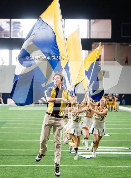 Thumbnail 1 in Highland Park vs. Mt. Pleasant (UIL 5A D1 Playoff at The Star) photogallery.