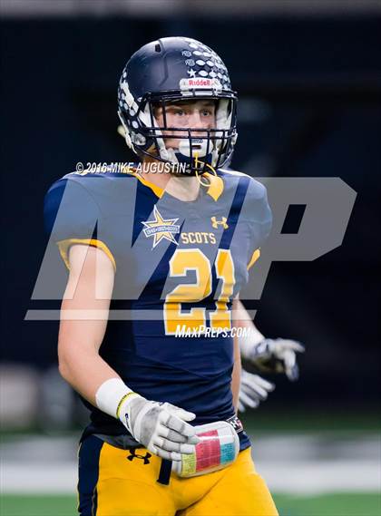 Thumbnail 3 in Highland Park vs. Mt. Pleasant (UIL 5A D1 Playoff at The Star) photogallery.